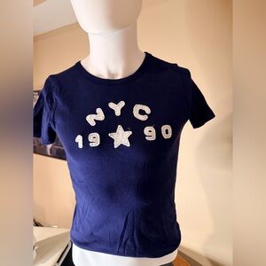 Urban Outfitters NYC 1990 Baby Tee Blue Fitted Graphic T-Shirt Size L